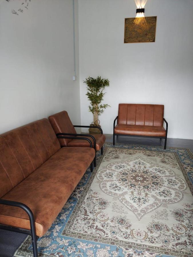 Homestay Embah Ros & Embah Lek Hutan Melintang Extérieur photo